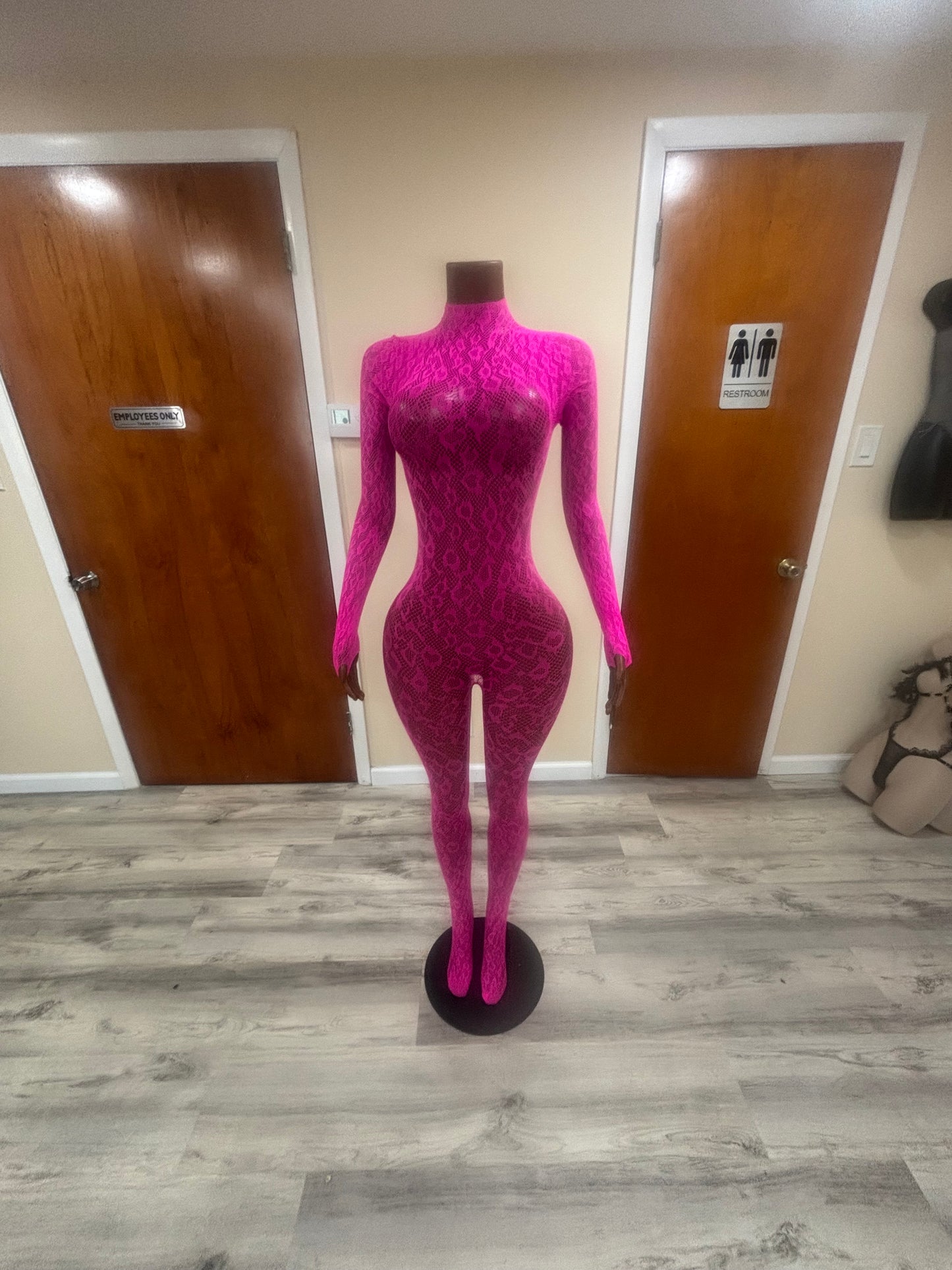 EYE CANDY π¬ ONE-PIECE